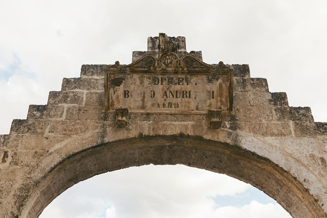 Il Borgo Ritrovato - Albergo Diffuso Montescaglioso Luaran gambar
